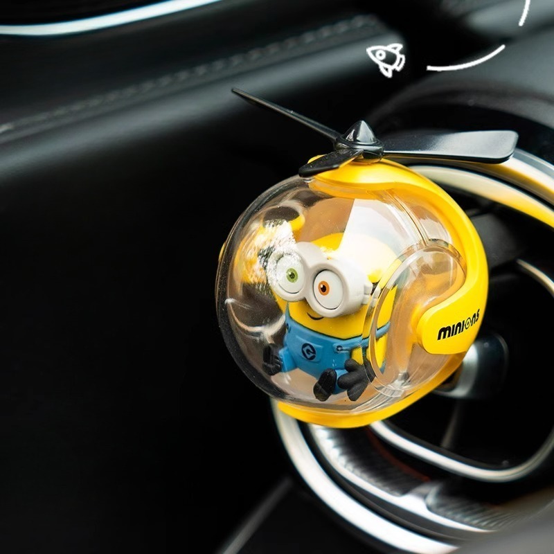 Car Accessories Inside - معطر هواء للسيارة على شكل المينيونز،