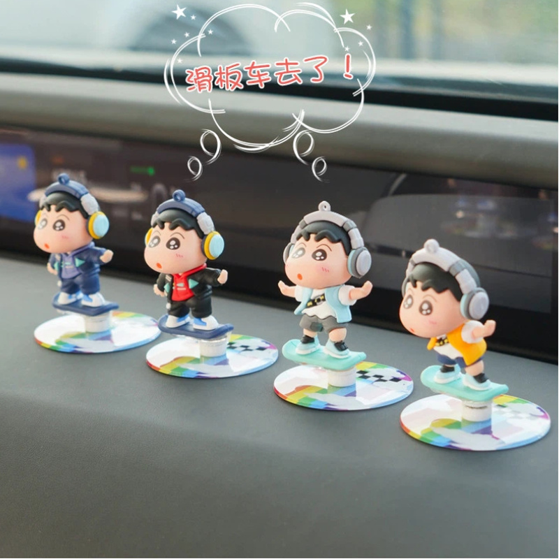 Car Accessories Japanese - دمية أنمي يابانية كرايون شين على