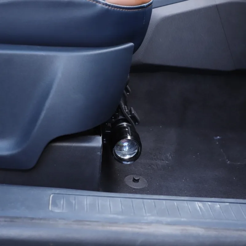 لفورد مافريك 2022-2025 الكربون - مراجعة Car Accessories Under 1000 وسعره